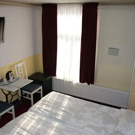 ホテル デ ウエスタートーレン