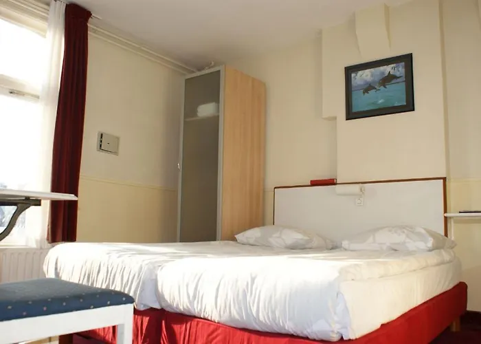 De Westertoren Hotel 2*